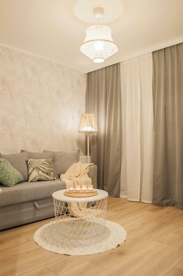 Brown Sugar | Free Garage | 2 Separate Rooms Krasków Eksteriør bilde